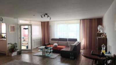 Mittendrin!!!Mit Küche & Waschm. & neuem Vinyl & tlw. möbliert