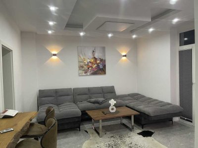 ETW 2,5 Zimmer 60 m2 Kernsaniert Möbliert