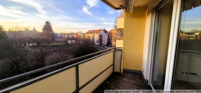 *** Top Wohnung: 3 ZI,  Citylage mit Burgblick und Balkon