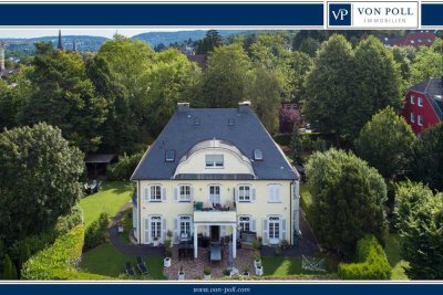 Altbauvilla mit parkähnlichem Garten und guter Anbindung