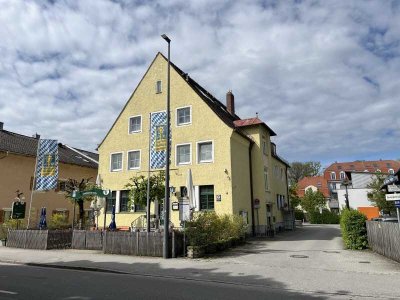 über 700 m² Nutzfläche - Wohnhaus/Appartements