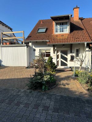 Gepflegte Doppelhaushälfte in ruhiger Wohnlage von 55232 Alzey