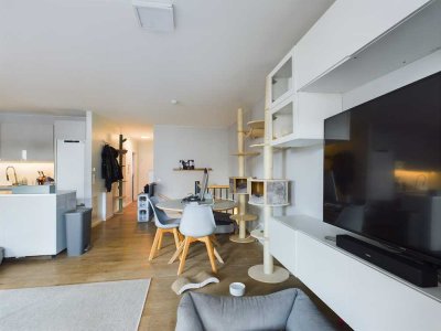 Stilvolle, neuwertige 4-Raum-Maisonette-Wohnung mit gehobener Innenausstattung in Linden