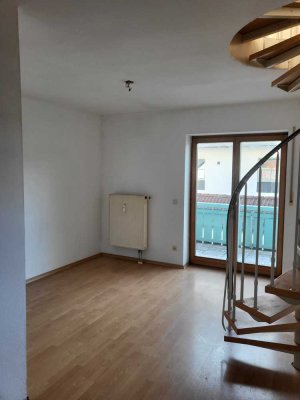 2-Zimmer -Wohnung 1. OG + DG in Peißenberg-Wörth