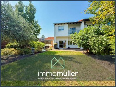 Modern wohnen. Solide gebaut. Ruhig leben. - tolle Doppelhaushälfte mit Garten und Garage!