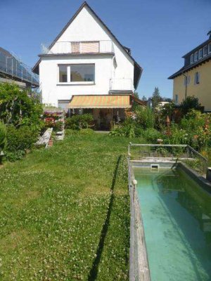 Hanau-West, beste Lage, Musikerv., 4-FH,  Garten, 2 Garagen, N. Golfpl., Wilhelmsbader Park