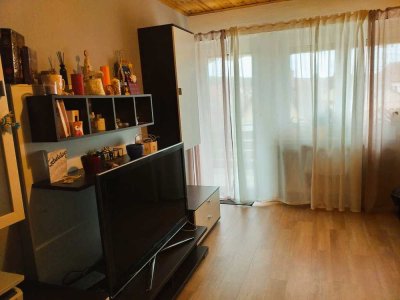 3-Zimmer-DG-Wohnung mit Einbauküche in Karlstadt-Wiesenfeld