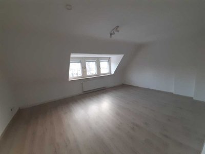 tolle Wohnung im 2.OG im ruhigen Haus