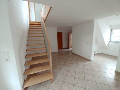 Schöne, helle 3,5 Zimmer-Maisonettewohnung in Herrenberg-Gültstein