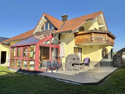 Familienidylle am Ortsrand - mit Einliegeroption, Garten und Doppelgarage