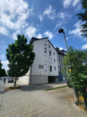 Wunderschöne 4-Zimmerwohnung mit Loggia, EBK, Aufzug und überdachten PKW-Einstellplatz