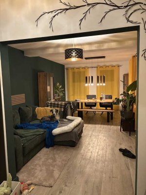 Schöne 2,5-Zimmer-EG-Wohnung mit Terrasse und Einbauküche in Embsen