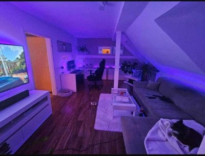 Attraktive und gepflegte 2 ZKB-Dachgeschosswohnung zur Miete in Worms, zentrumsnahe