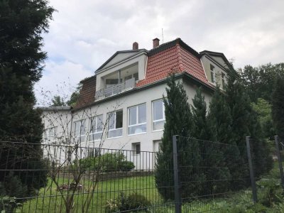 Haus, 1FH  202qm WF und 2FH  EG 126qm+OG 140qm  WF in Barsinghausen Alleinlage am Wald / Deister