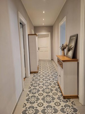 Hochwertig sanierte Altbauwohnung in bester Lage von Alt-Urfahr - 110m², 3 Zimmer, Donau-Nähe
