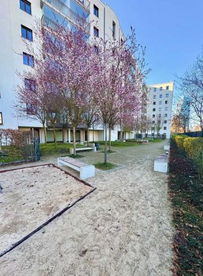 Family-Friendly Penthouse Ostend: ECB Proximity, Private Park & KfW55 Loans (Energy class A)