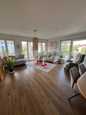 Geräumige 3-Zimmer Wohnung mit Balkon!
