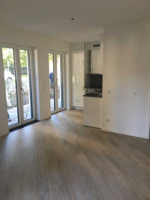 **Sendling **modernes Apartment mit Garten ** EBK ** Keller