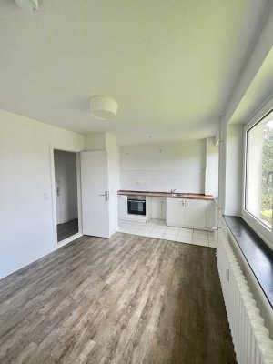 1-Zimmer-Wohnung mit Wohnküche und Balkon
