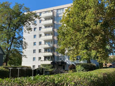 Helle 1-Zimmer Wohnung im 4. OG mit Balkon in Aachen-Laurensberg
