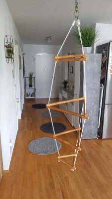 Geschmackvolle 3-Raum-Wohnung mit Balkon und EBK in Neu-Ulm