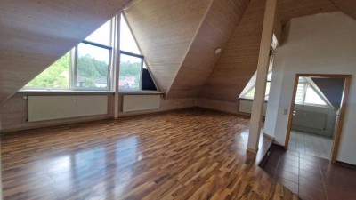 Freundliche und gepflegte 2,5-Raum-Dachgeschosswohnung in Veringenstadt