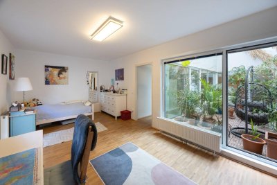 Atriumreihenhaus mit Wow-Effekt – stilvoll wohnen mit 51 m² Außenfläche