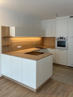 Neuwertig - 3 Zimmer Wohnung im Grünen