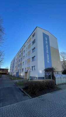 Top sanierte 2,5 Zimmer-Wohnung in Lankow zu mieten!