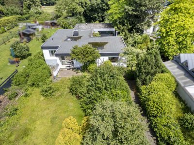 Bungalow auf großzügigem Grundstück wartet auf Ihre Ideen!