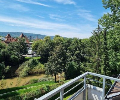 Zentrumsnahe 4,5 Zimmerwohnung mit Loggia in Schorndorf-Nord