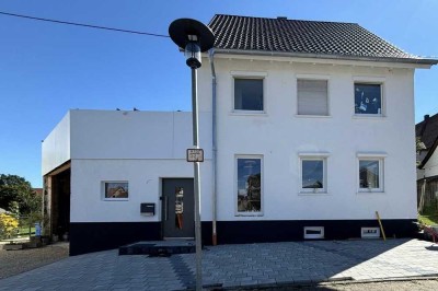Freistehendes EFH mit großem Grundstück