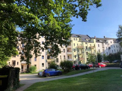 +++ Massionette -Wohnung mit Loggia + Blick über Chemnitz ins Grüne +++