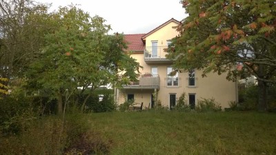 Schöne 4-Zimmer-Wohnung mit EBK und Balkon in Waldbüttelbrunn