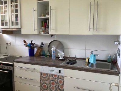 Nachmieter gesucht - mieterseitige EBK vorhanden