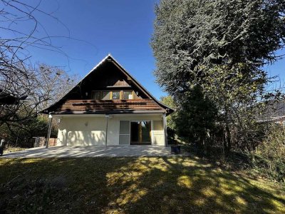 Ein- bis Zweifamilienhaus mit traumhaftem Garten und Einliegerwohnung für die ganze Familie!