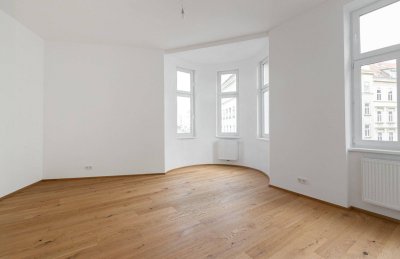 3-Zimmer Altbau Erstbezug im 7.Bezirk! Perfekt für eine WG!