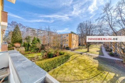 IMMOBERLIN.DE - Sehr attraktive Wohnung mit Südloggia in gefragter Lage