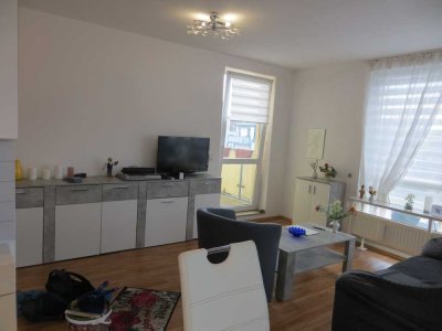 Stadtwohnung mit Balkon ,möbeliert