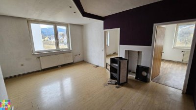 3 Zimmer Genossenschaftswohnung zur Selbstrenovierung oder saniert