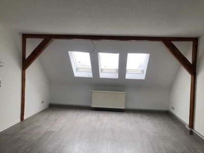 helle Dachgeschosswohnung