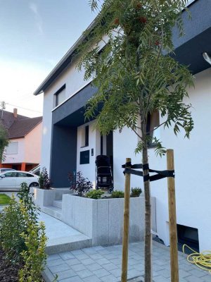 Geschmackvolle 4,5-Zimmer-Maisonette-Wohnung mit 40 qm Terrasse