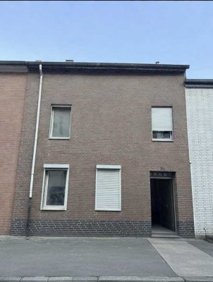 Charmantes Reihenhaus mit 5 Zimmern in Mönchengladbach-Westend