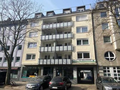 Derendorf: Kleines Apartment mit Balkon