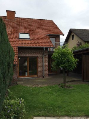 Gepflegte, individuelle Doppelhaushälfte in Rietberg (unweit der Mastholter Straße)