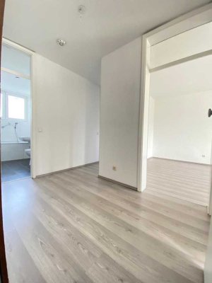 *** Singles oder Paare aufgepaßt!!! Einziehen und Wohlfühlen *** EG mit Balkon im Kalver Karree ***