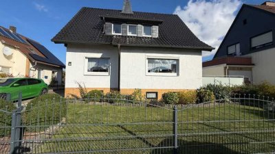 Provisionsfrei* Charmantes Einfamilienhaus in ruhiger Lage in Bodenburg (Bad Salzdetfurth)