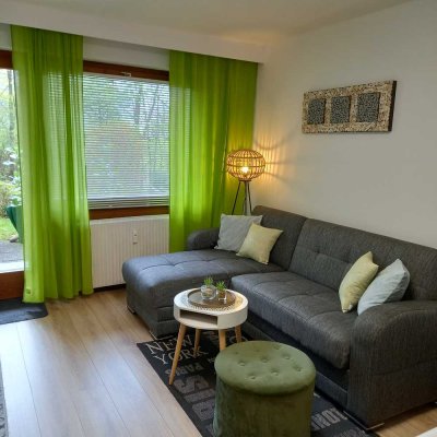 Geschmackvolle, modernisierte 1-Raum-EG-Wohnung mit gehobener Innenausstattung mit EBK in Bad Urach