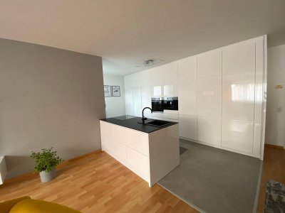 Hochwertig sanierte 104 m² Wohnung mit 2 Terrassen in ruhiger Zentrumslage