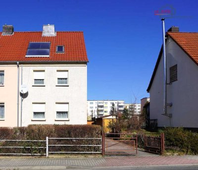 ENTZÜCKENDES REIHENENDHAUS M. POTENZIAL IN RUHIGER U. BELIEBTER LAGE V. KITZSCHER